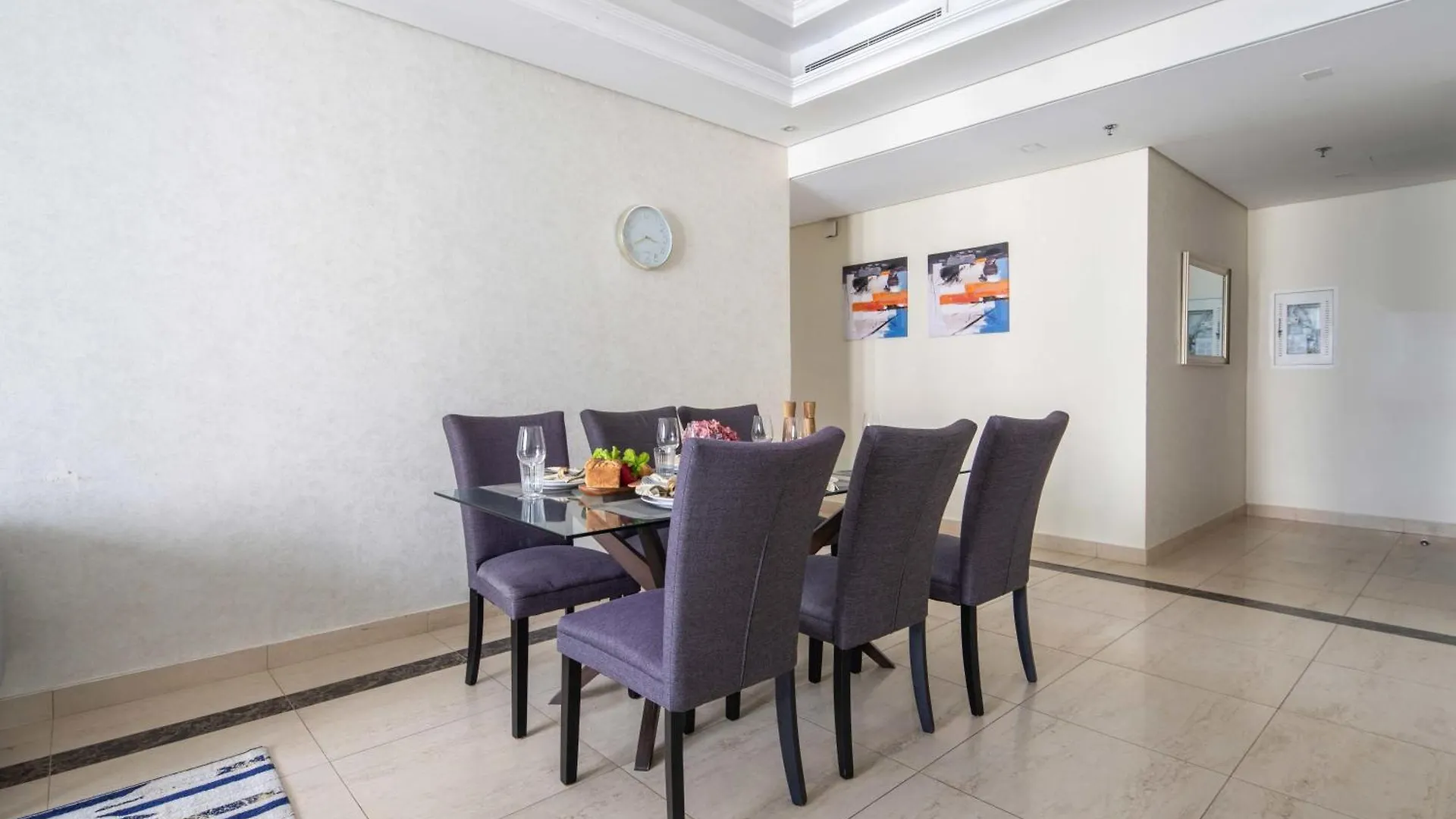 Frank Porter - Mon Reve Dubai Apartment